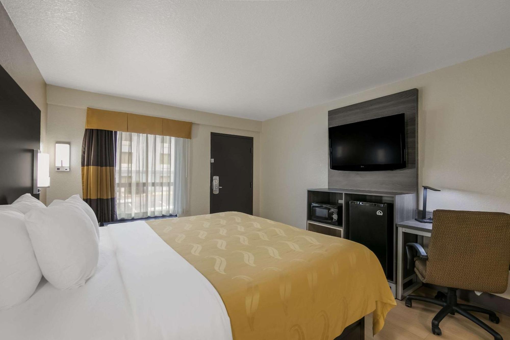 Quality Inn Commerce At I-85 Bagian luar foto
