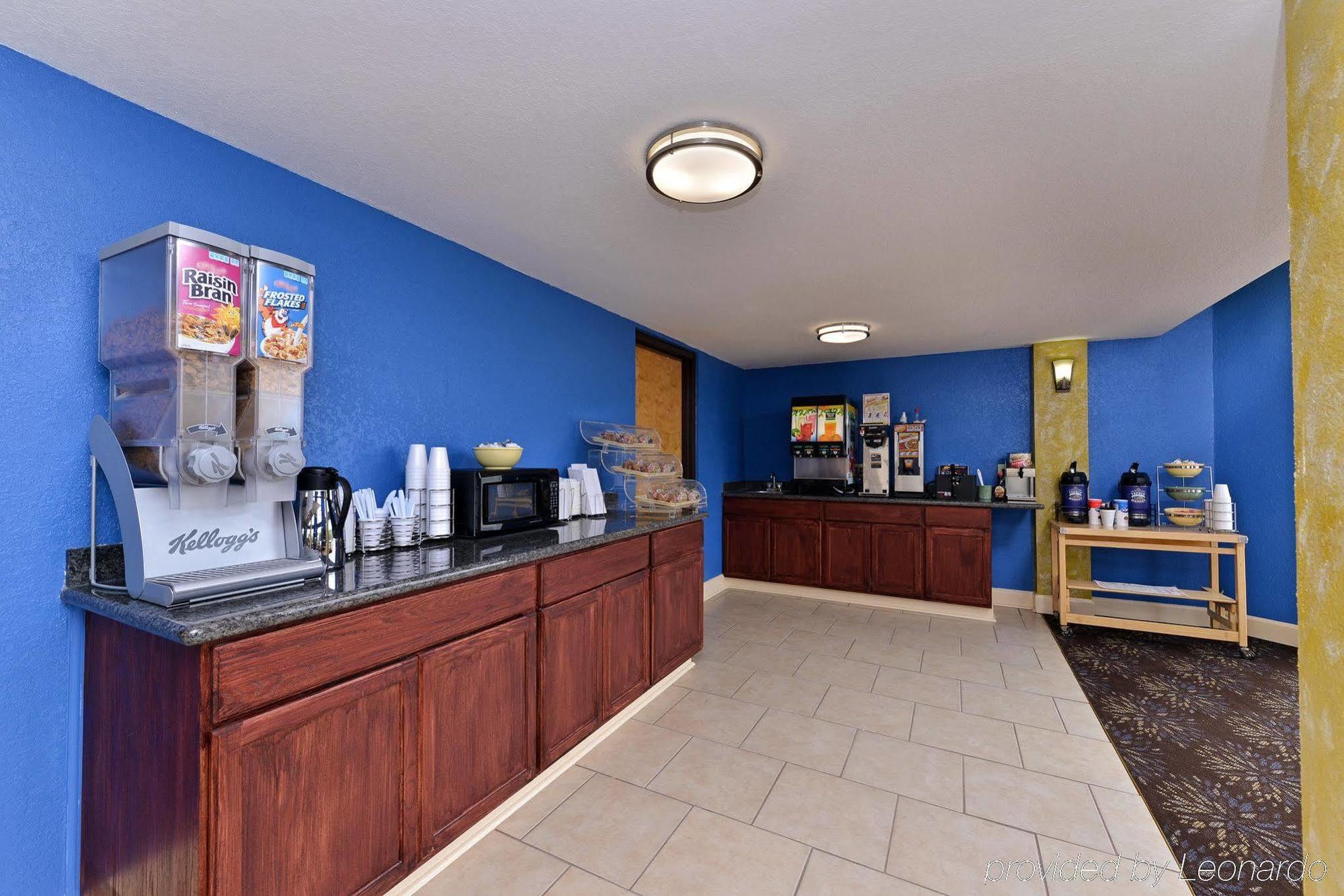 Quality Inn Commerce At I-85 Bagian luar foto