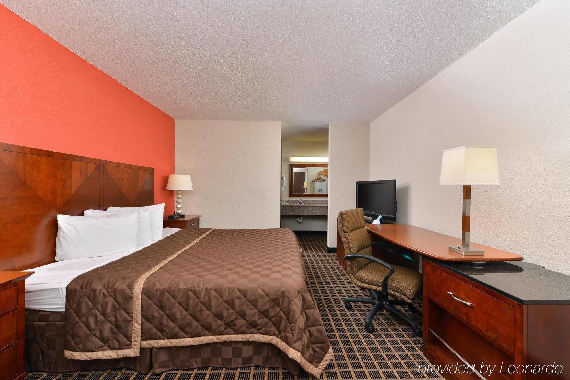 Quality Inn Commerce At I-85 Bagian luar foto