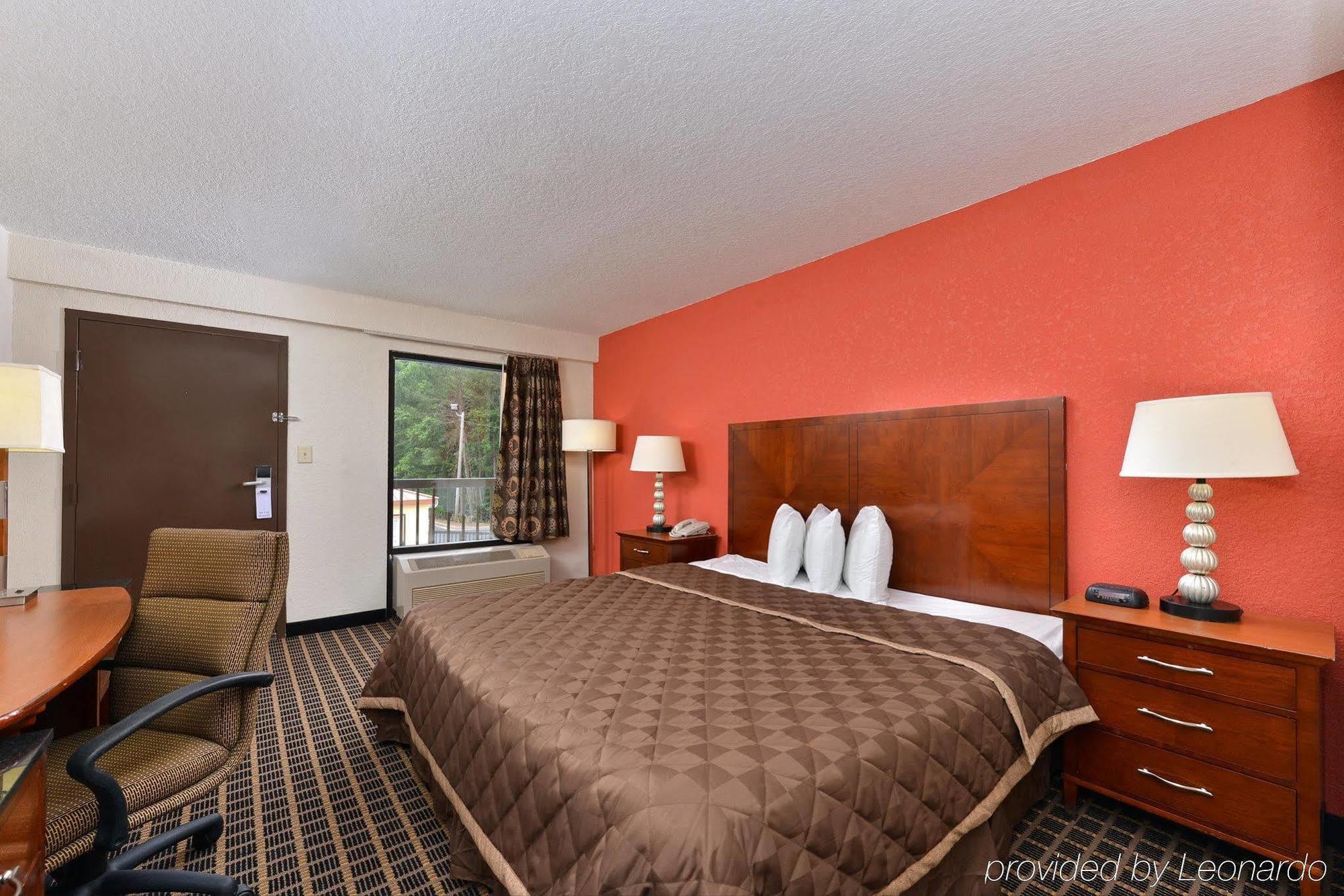 Quality Inn Commerce At I-85 Bagian luar foto