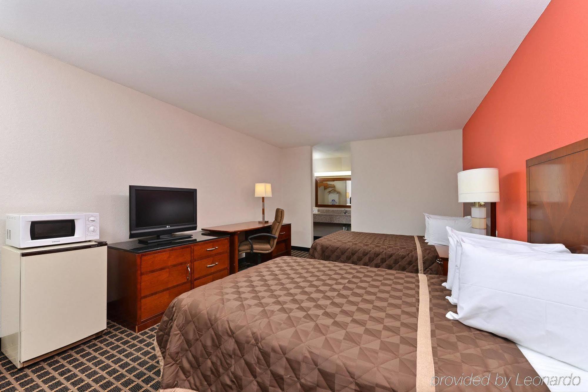Quality Inn Commerce At I-85 Bagian luar foto